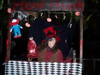 head hunt.jpg (45.47 KiB) Viewed 4246 times head hunt.jpg