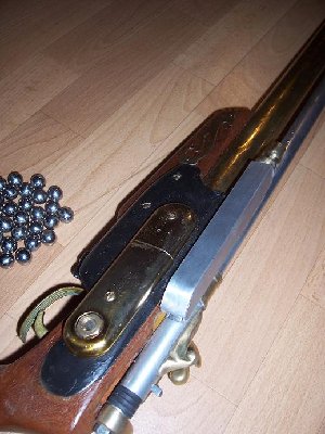 magazineshatterhand 002.JPG (134.71 KiB) Viewed 5218 times A little peek from a different angle.<br />Tried to keep it as low profile as possible.It might need a small brass ornament to &quot; break&quot; the squared look though.<br />You can see a small portion of the hammer over on the right side..I can now cock it and work the bolt in a single move..and get up to 6 shots in a short timeframe.