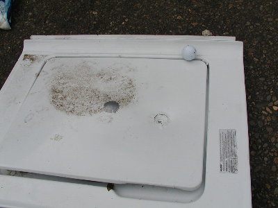 Dent in the lid and the projectile