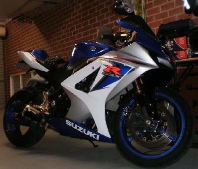 das my dope as ride, k8 GSXR.<br />is got a power commander shaved down head and full akrapovic exhaust systems.