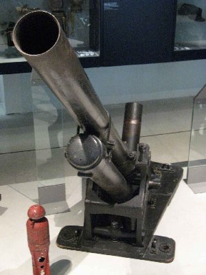 86 mm pneumatic mortar Boileau-Debladis.jpg (122.4 KiB) Viewed 21405 times 86 mm pneumatic mortar Boileau-Debladis.jpg