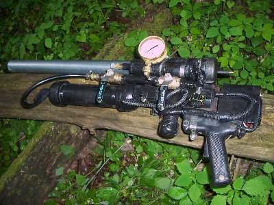 Hey! For those of you who are archive digging right now, I've uploaded this now ancient picture of version 2.1 from an old flash drive. I no longer have this gun but it still exists elsewhere... Enjoy!<br />-Fnord 8/14/11
