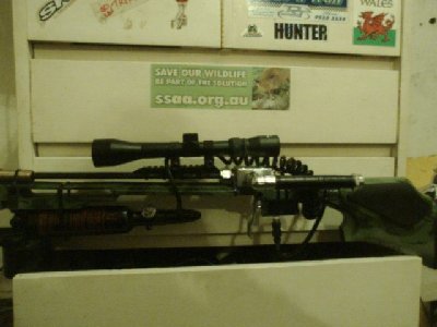 ECP_00057.jpg (40.75 KiB) Viewed 5587 times All the gear fitted to my old crossbow stock