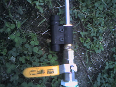 here is the ball valve and the laser sight