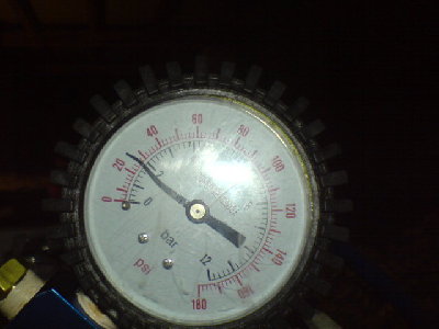 Damaged pre-ignition chamber pressure gauge (that close up of gauge is while no pressure is in the chamber - yep its hurting). Thats what happens when a gauge liek that is exposed to 7x combustion pressures