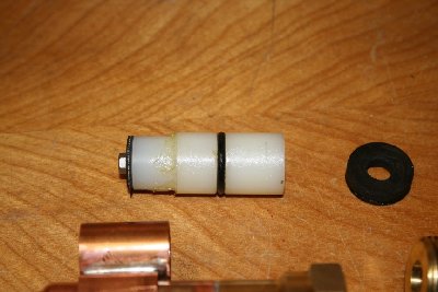 Piston close up.jpg (135.88 KiB) Viewed 5203 times Piston close up.jpg