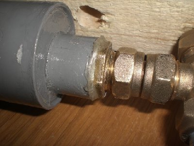 leak by pvc/adapter